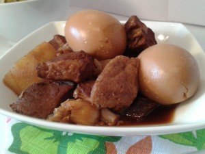 Tau Ewe Bak with eggs
