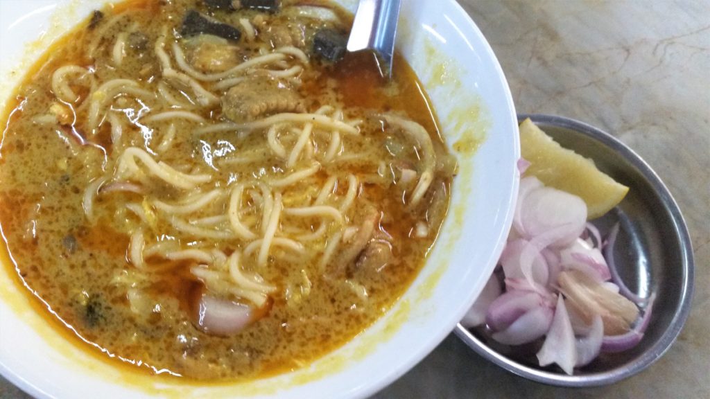 Mnyamar, street food, Yangon.