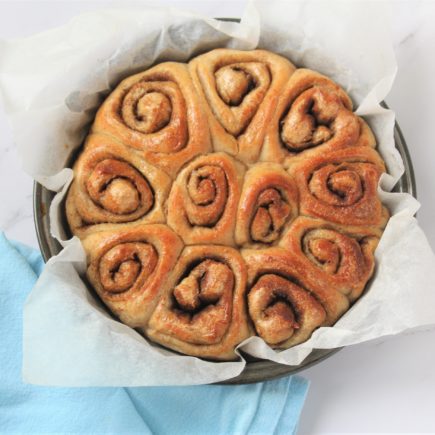 Pretty Cinnamon rolls from bread dough.